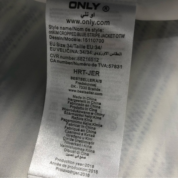 ONLY Kim Cropped Blue Stripe Open Front Blazer, size 34 (S) - Picture 8 of 10